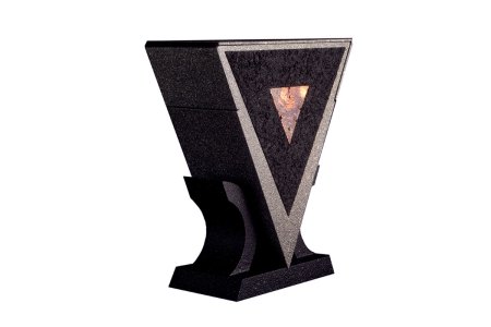 La caja en forma triangular  http://danielkelm.com/core/galleryfullsize/99/1